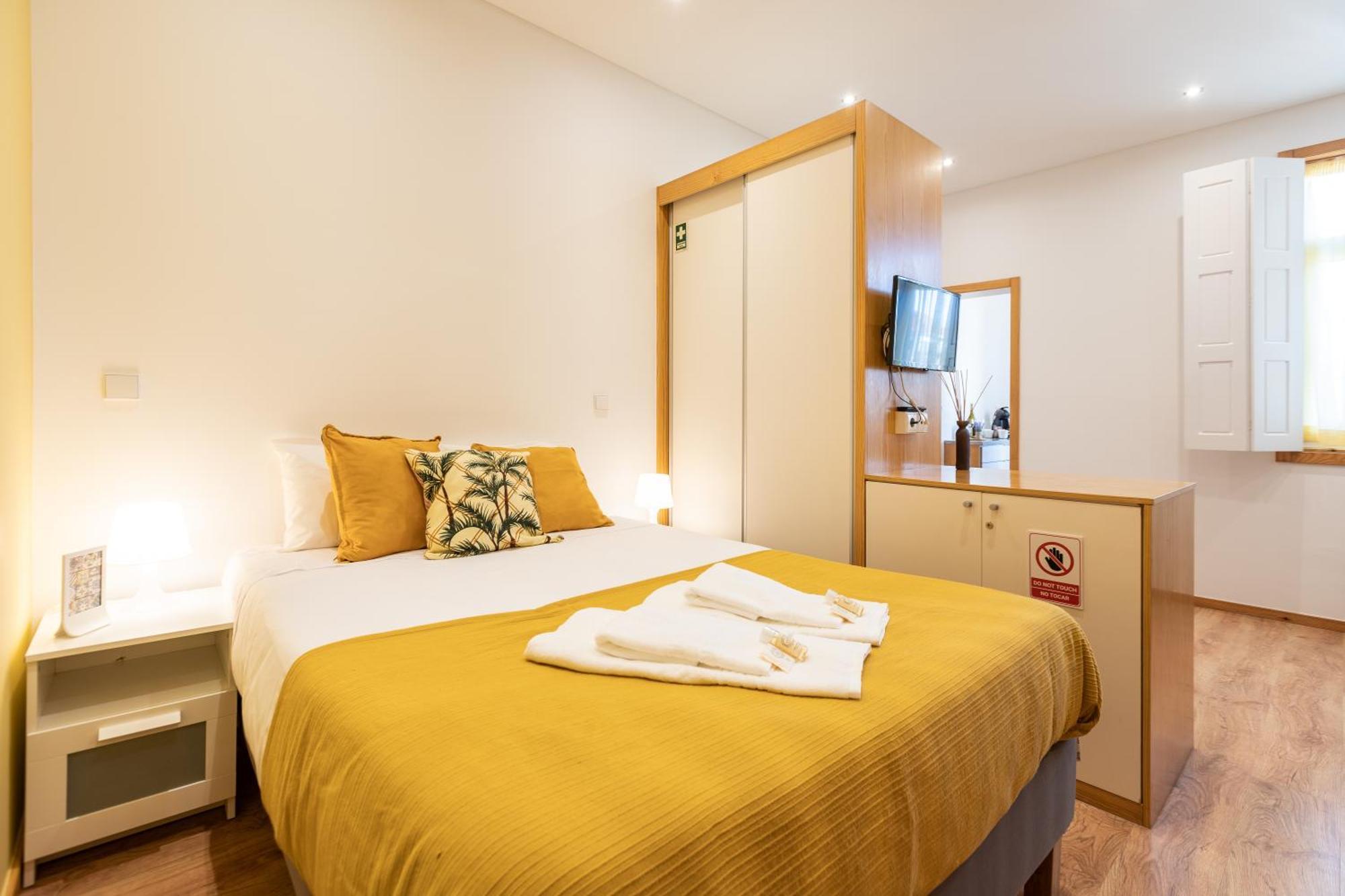 731 Costa Cabral Metro Residence 포르투 객실 사진