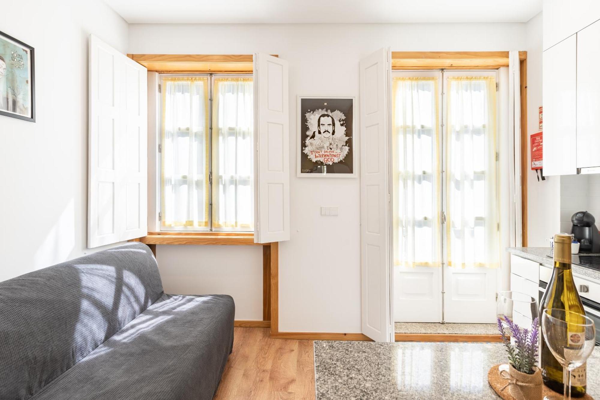 731 Costa Cabral Metro Residence 포르투 객실 사진